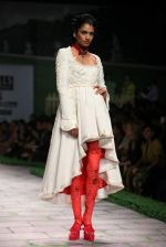 Model walk the ramp for Shantanu Goenka at Wills India Fashion Week 2011 on 10th Oct 2011 (145).JPG